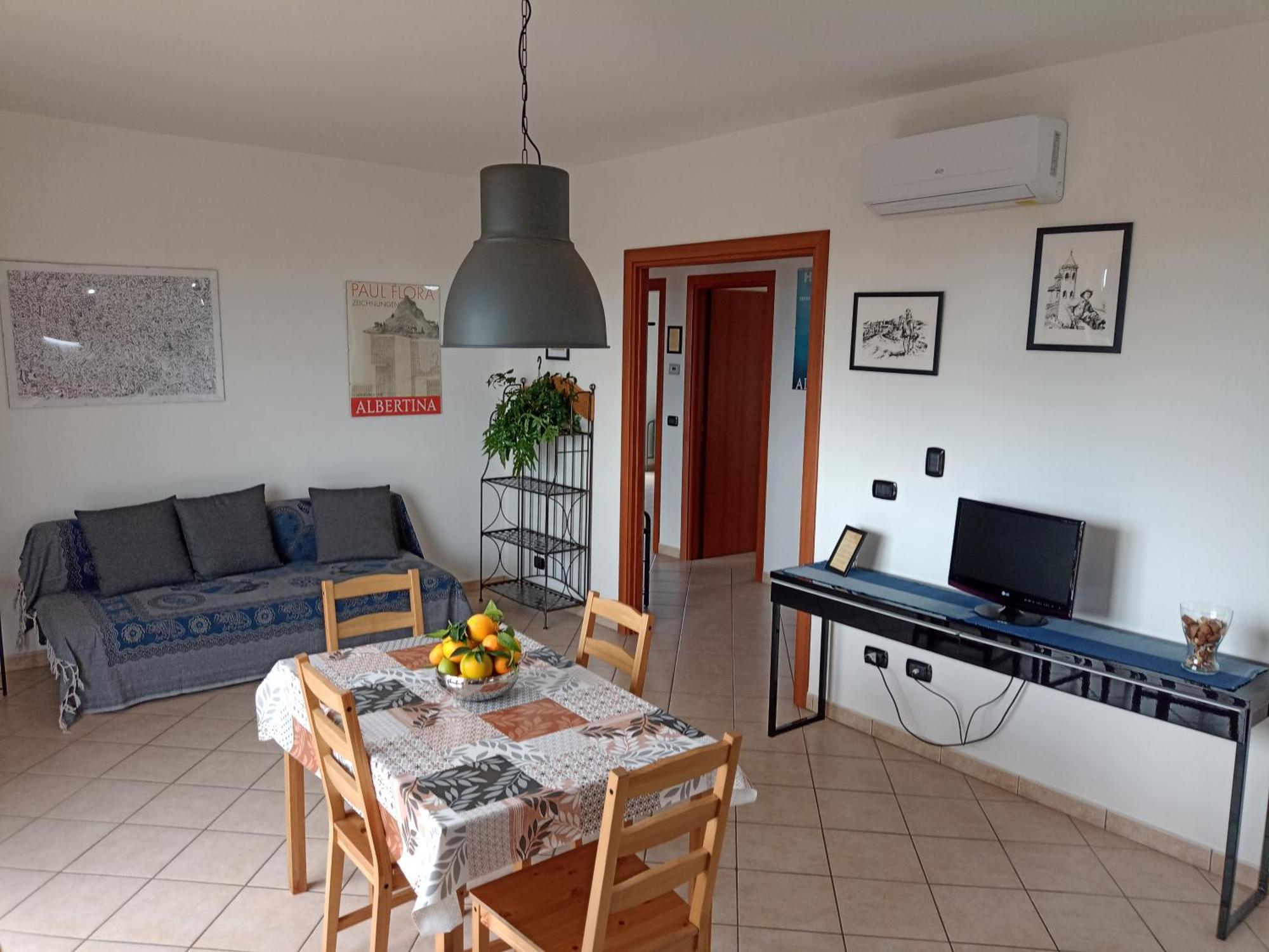 Degli Angioini Holiday Home Каулония Марина Екстериор снимка